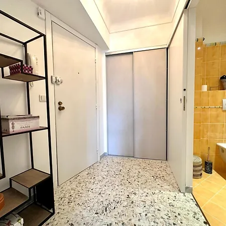 Cosy 2 Pieces Au Calme Avec Balcon Dans Le Centre * Menton